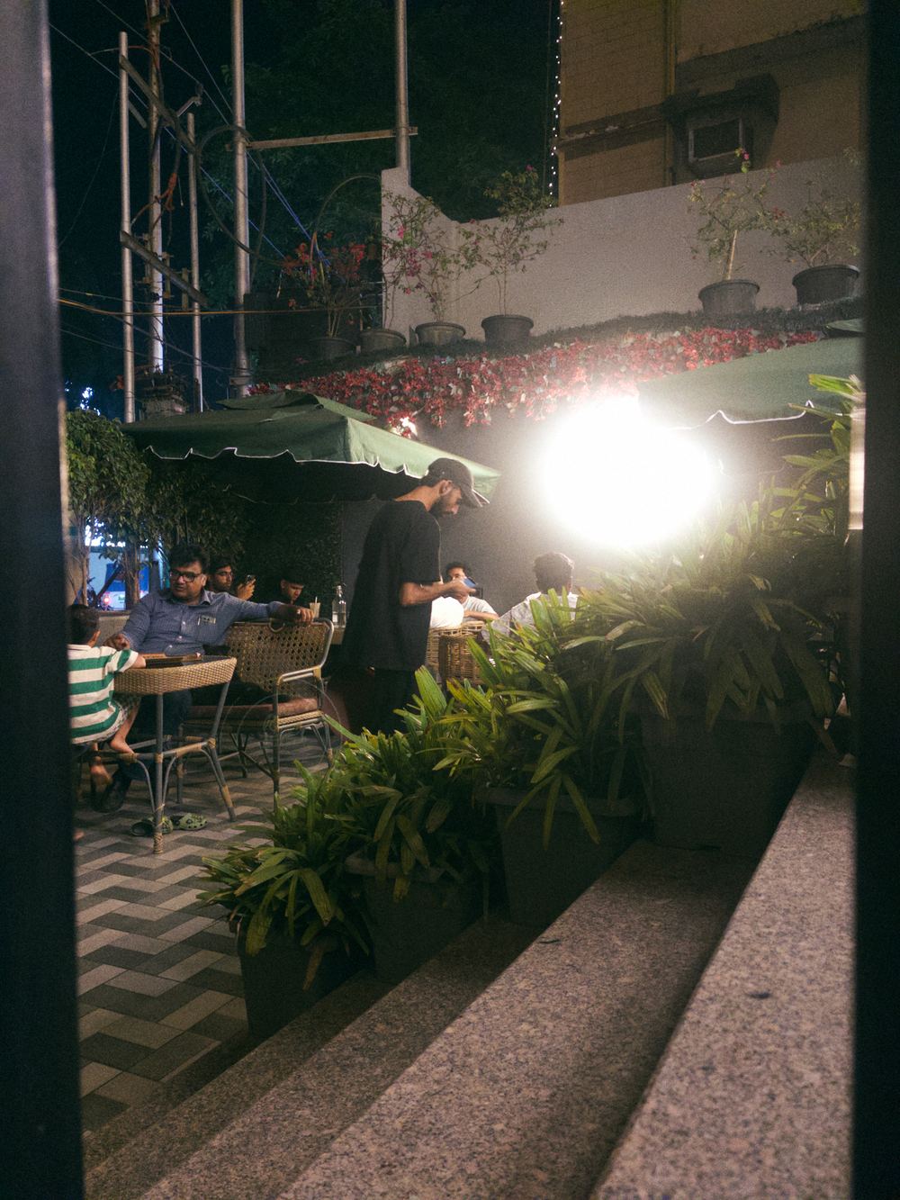 Evening crowd on the Kapai terrace